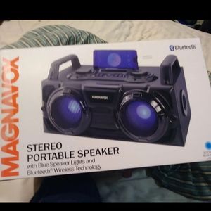 Stero portable speaker
